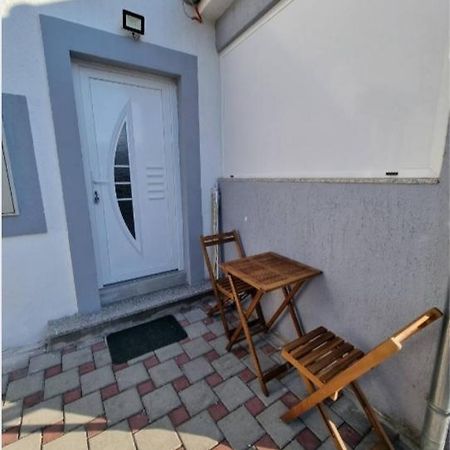 شقة White Pearl Sukošan المظهر الخارجي الصورة